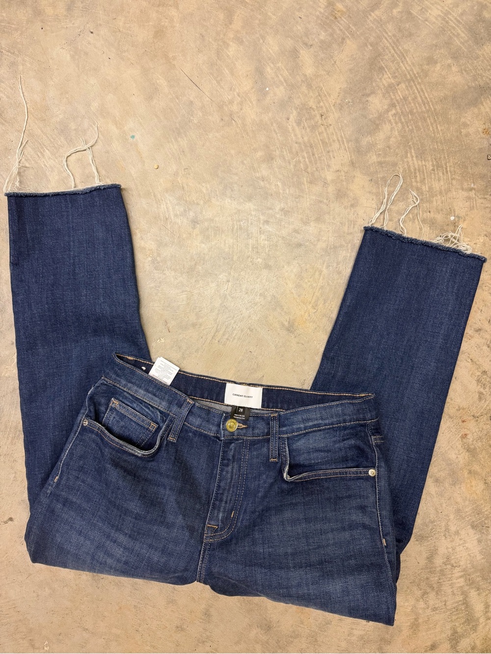 Current/Elliott women’s straight leg jeans